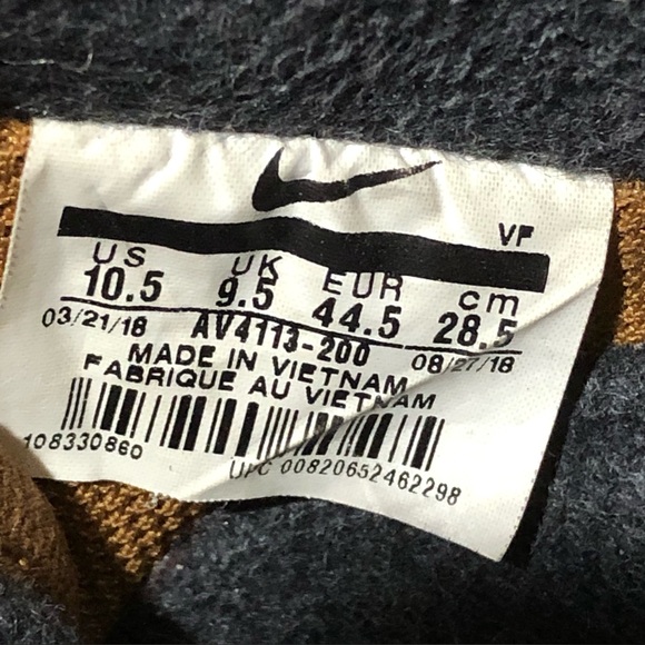 Nike Carhartt Wip Air Force 1 O7
Premium Sneakers - Picture 10 of 11